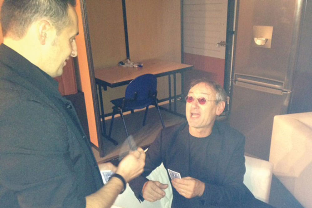 Tony Herman Magicien Close_Up La Rochelle